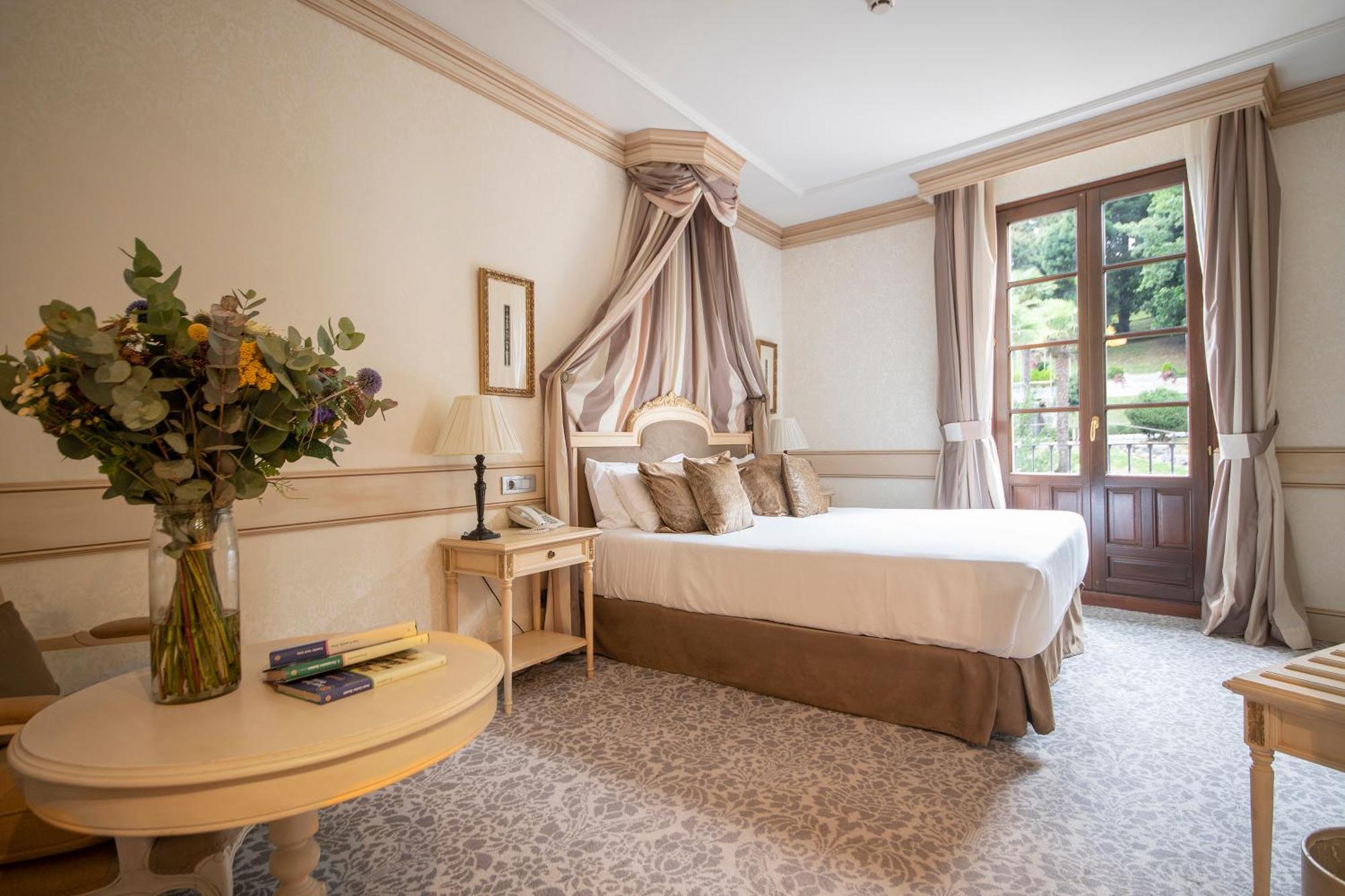 Gran Hotel Las Caldas By Blau Hotels - Adults Only Room photo
